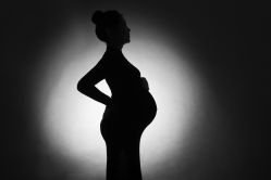 -爱儿宝孕妇儿童亲子摄影(月亮河店)