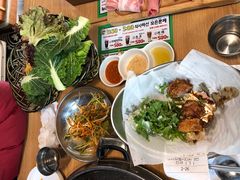 -江南猪肉商会无限续吃(弘大店)