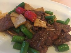 杏鲍菇牛仔骨-上海小南国(国会店)