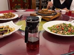 -东馆和天下特色餐饮(工农店)