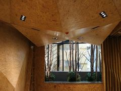 -新华里咖啡书吧(新华书店小寨店)