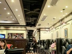-一哥澳门豆捞 · 十七年经典澳门火锅(四季天地店)