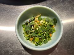 -冰冰龙虾·江湖菜·花园江景餐厅
