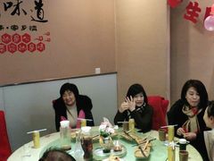 大堂-小六汤包砂煲菜(文景路店)