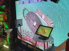 -路边边地标烧烤·川菜·小龙虾·音乐酒馆(良乡长虹店)