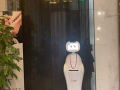 门面-新盈光·云会所(百丈东路店)