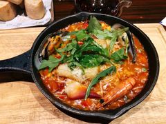 -YUE·6·西式融合餐厅(外滩六号店)