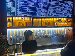 -麦落精酿啤酒餐吧(先农大院店)