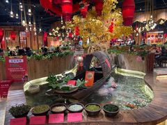 -老滇山寨•云南特色菜•地方菜•民族风情歌舞表演(金碧店)