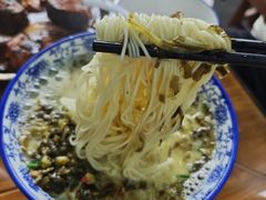 -雪琴面馆富安特色鱼汤面(城中花园店)