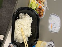 -温州中升华奥奥迪4S店(塘下店)