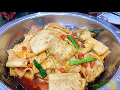 -湖南人家湘菜馆(镇江路店)
