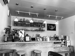 -In Cafe隐食研室