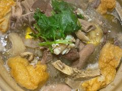 -沙胆彪炭炉牛杂煲(上海日月光广场店)