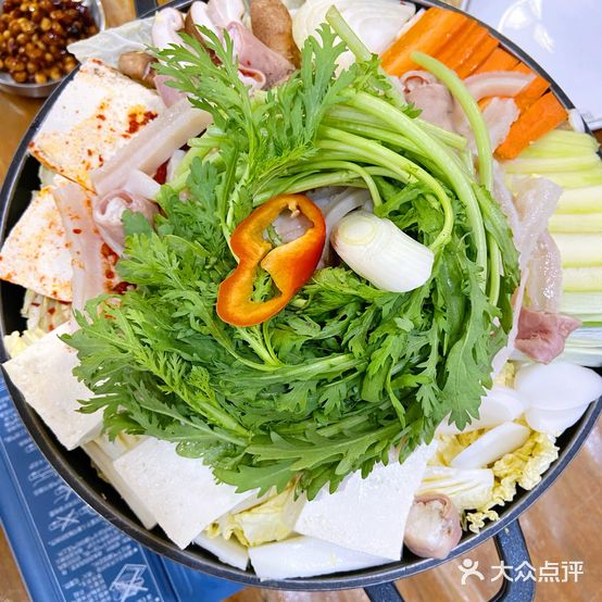 若琳牛肚火锅专门店