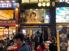 -BHC炸鸡(明洞总店)