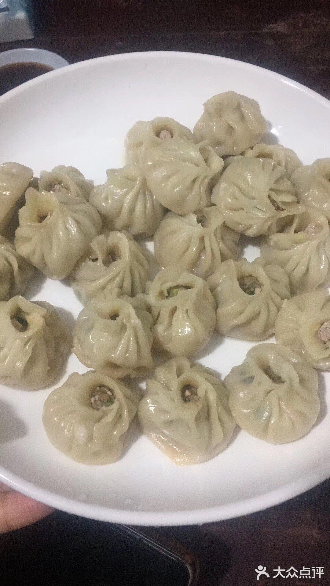 香喷喷热乎乎的小笼包，快快pick它