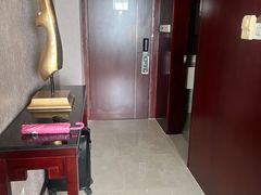 -广州白云机场雅高铂尔曼大酒店