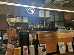 -The Coffee Academïcs(铜锣湾店)