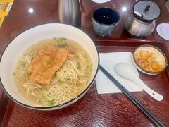 -百年老字号·观振兴蟹黄面·三虾面·苏式面(观前街富仁坊巷店)