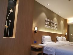 -扬州东关街文昌阁桔子水晶酒店