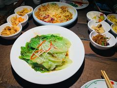 -小尕子新疆菜(百货大楼店)