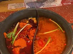 -赵美丽·重庆社区火锅·直营店(火车东站·中豪国际店)