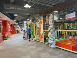 -玩元素·家庭游乐成长中心(香格里拉店)