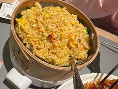 -桂满陇·手作小笼包&江南叫花鸡(中山公园店)