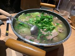 -川堂风·跷脚牛肉·乐山爆炒(宝山日月光店)