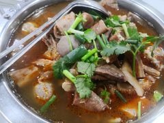 -欢乐牛香(东海二路店)