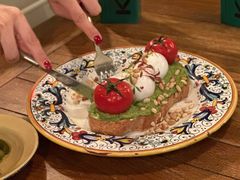 牛油果吐司-Alimentari早午餐(安福路店)