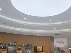 -雅悦齿科(顾村公园店)