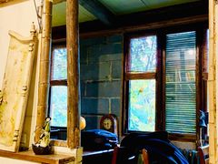 -斯多格书乡(北京大学畅春园店)