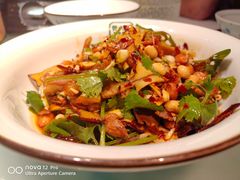 -费大厨辣椒炒肉(高铁吾悦广场店)