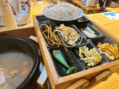 -勺子米线·云南传统小吃市集(四方街店)