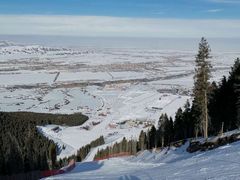 -丝绸之路山地度假区滑雪场