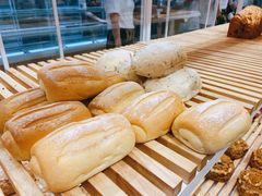 -焙丽拾光(麦凯乐直营店)