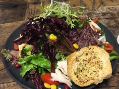 当日沙拉-HIGH FIVE哈福手工汉堡(桂林路店)