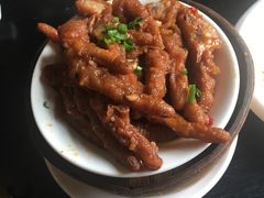 -河畔春天时尚餐厅