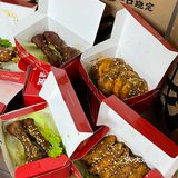 三十多的餐里还有凤爪藕盒真不戳 一整个沦陷…