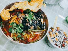 -红鼻子桂林米粉(金唐新光界店)