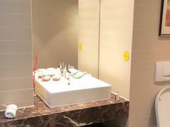-上海怡沁园度假酒店