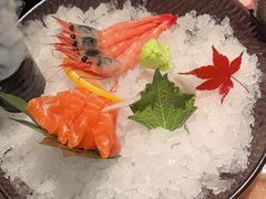 -牛YO寿喜烧·铁板烧和牛火锅自助(市府恒隆店)