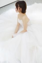 -AMOUR·爱沫婚纱礼服·小众设计品牌