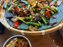 -云海肴·汽锅鸡·云南菜(天山百盛优客店)