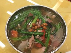 素三鲜粉-红鼻子桂林米粉(金唐新光界店)