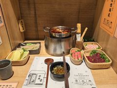 -独食火锅·半米屋台(直营总店)