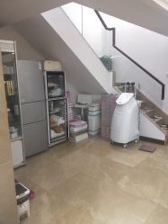 -康美贞·痘肌养护管理中心