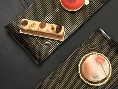 -Salon de The de Joel Robuchon(外滩18号店)